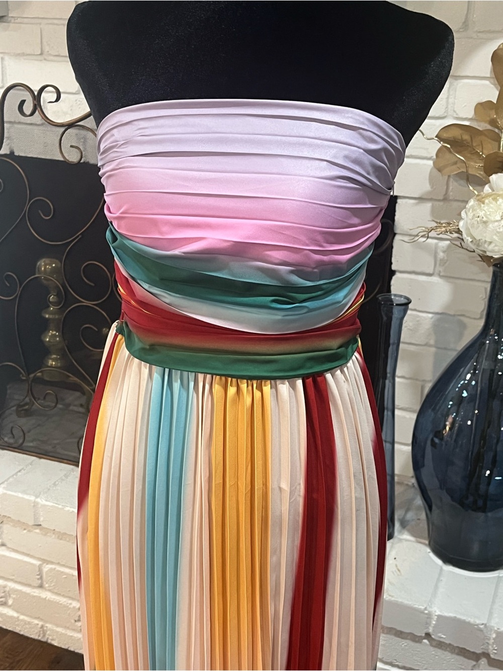 SHEIN Multicolor Strapless Maxi Dress - Pink, Red, Blue, Yellow, Green - Picture 3 of 3